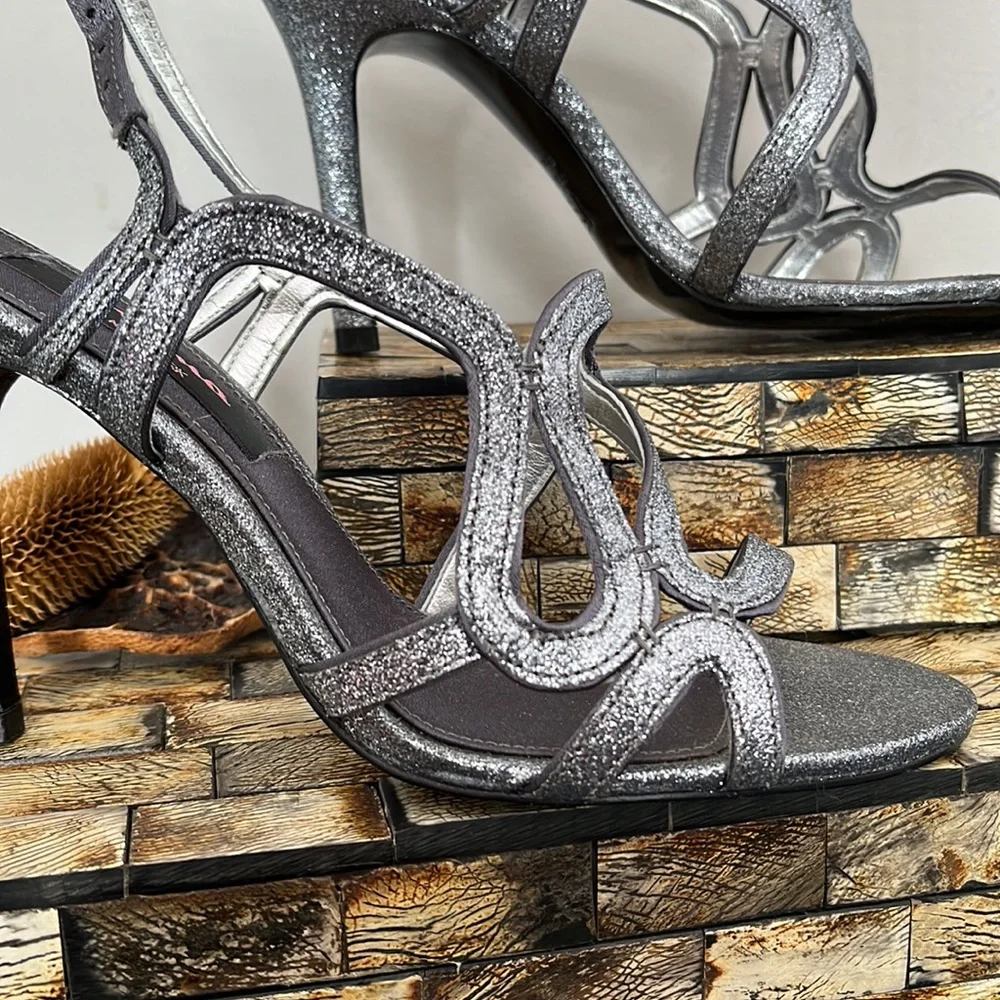 NINA Pewter Glitter Strappy Sling Back Dress Sandals - Size 7 - Picture 4 of 13